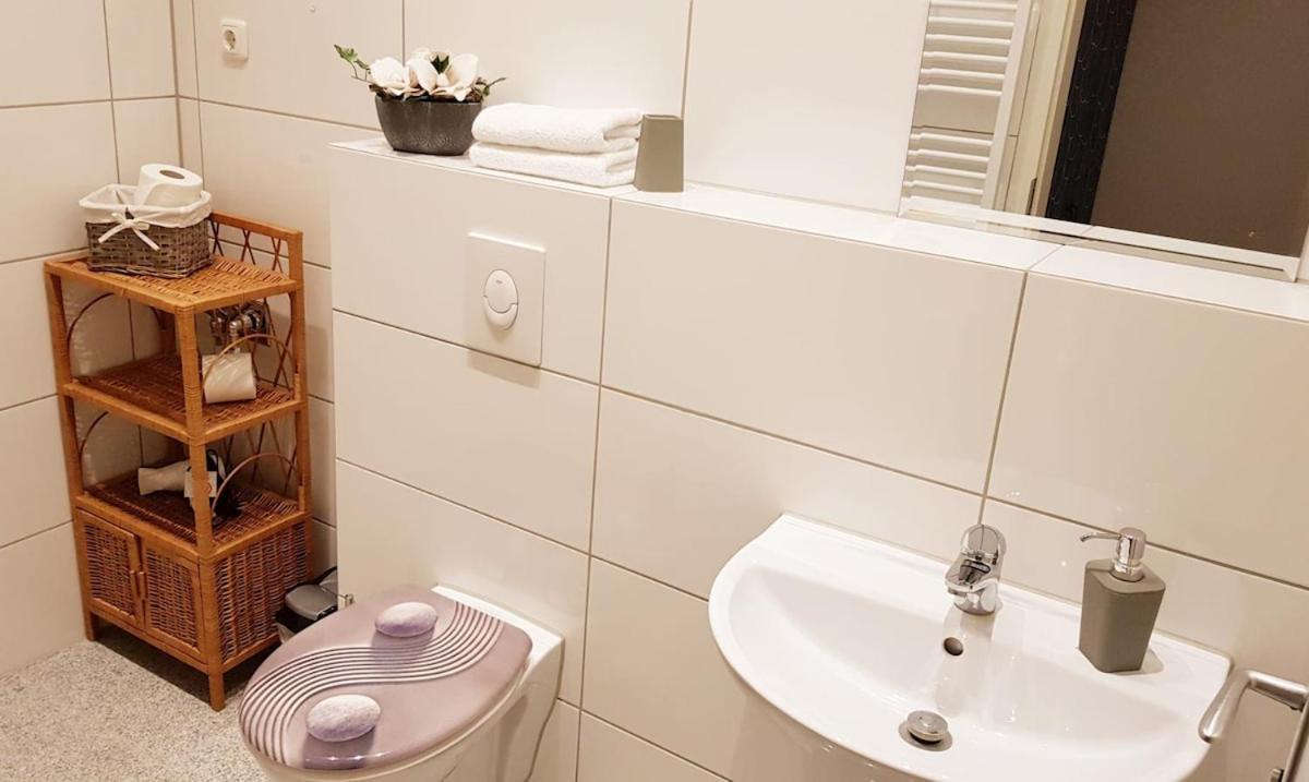 L29 Neukoelln Apartment *